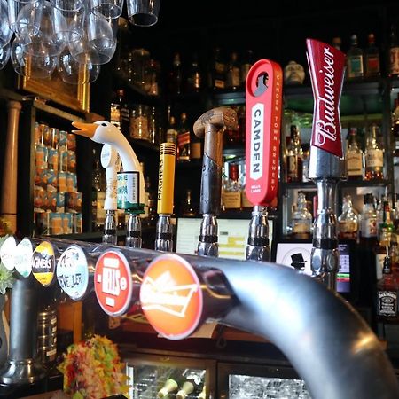 The Albert Hotel Shrewsbury Zewnętrze zdjęcie